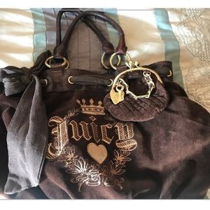 Juicy couture purse (good condition)